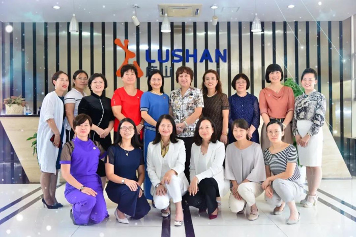 當(dāng)女神遇見高科技——黃埔區(qū)女性人才促進會走進鹿山新材料